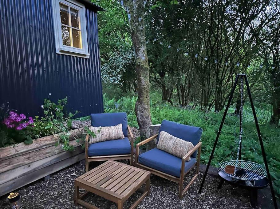 Cornwall Woodland Shepherd'S Hut - Dennis Hut Bodmin Εξωτερικό φωτογραφία